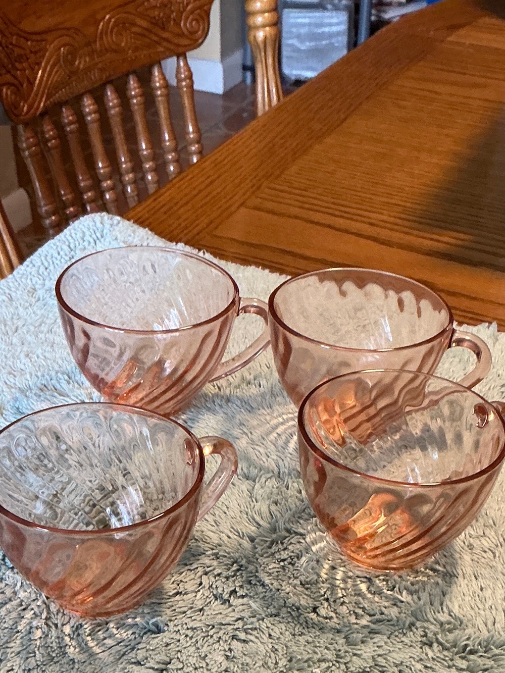 Arcoroc ROSALINE Vintage Pink Swirl Glass Set of 4 Tea Cups 1940’s France